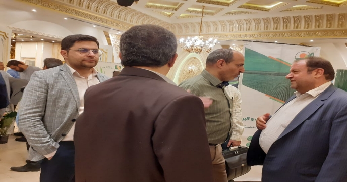 برگزاری همایش آموزشی ، ترویجی و معرفی سبد کودی شرکت خدمات حمایتی کشاورزی استان تهران
