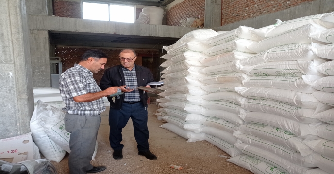 بازدید از انبار کارگزاران شهرستان نقده (17 مهر ماه 1401)
