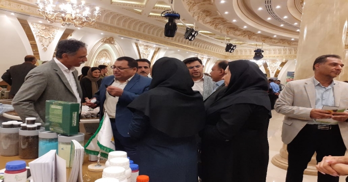 برگزاری همایش آموزشی ، ترویجی و معرفی سبد کودی شرکت خدمات حمایتی کشاورزی استان تهران