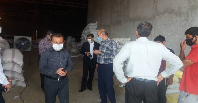 بازدید گروه نظارت استان از فروشگاههاى عرضه غير مجاز  كودهاى شيميايى