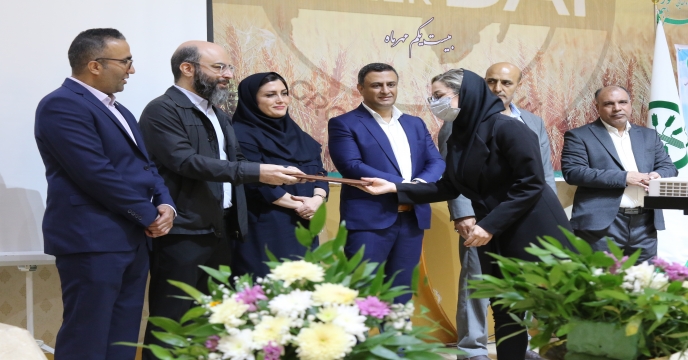 جلسه کمیته فنی کود با موضوع بررسی درخواست های عاملیت جدید در شهرستان کبودرآهنگ استان همدان