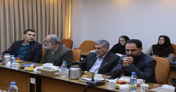 ادامه عملیات حمل ریلی از مبدأ پتروشیمی شیراز به مقصد استان خراسان رضوی