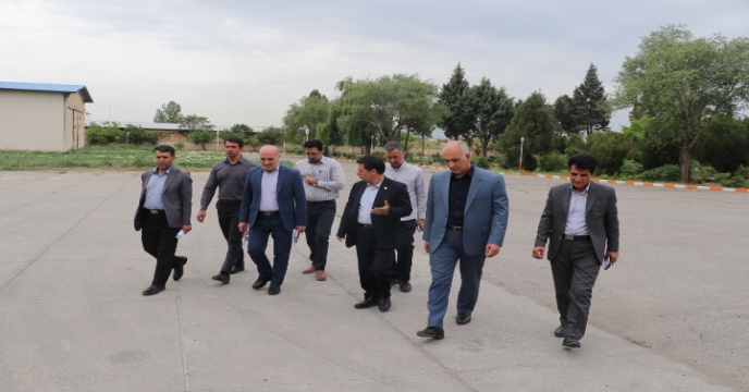 نشست صمیمی  مدیرکل  دفتر هماهنگی امور اقتصادی و بین الملل استانداری آذربایجان غربی با مدیر شرکت خدمات حمایتی کشاورزی استان 