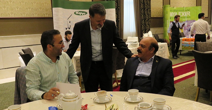 همایش آموزشی ترویجی و معرفی سبد کودی شرکت خدمات حمایتی کشاورزی در استان همدان برگزار شد.