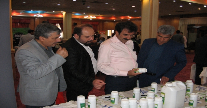 برگزاری همایش آموزشی ترویجی معرفی محصولات سبد کالایی شرکت خدمات حمایتی کشاورزی استان فارس