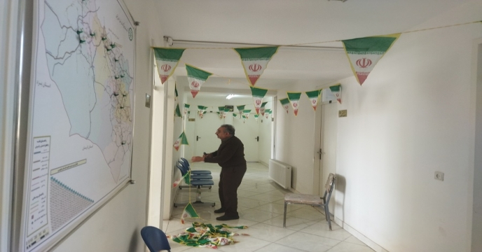 آذین بندی شرکت خدمات حمایتی کشاورزی خراسان جنوبی به مناسبت آغاز دهه مبارک فجر