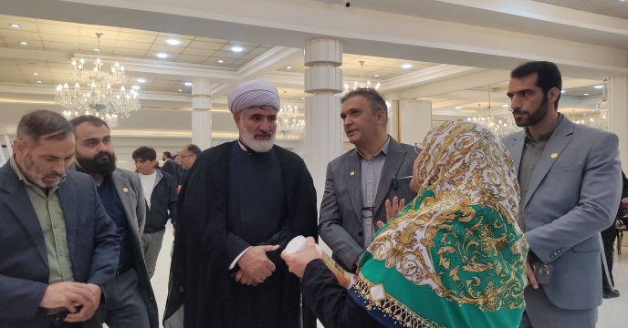 برگزاری همایش آموزشی ترویجی معرفی سبد محصولات کودی شرکت خدمات حمایتی کشاورزی در استان قزوین