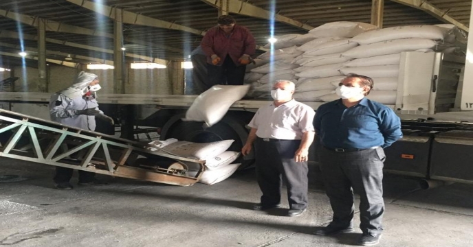 بازدید مدیر آذربایجان غربی از انبارسازمانی کود استان