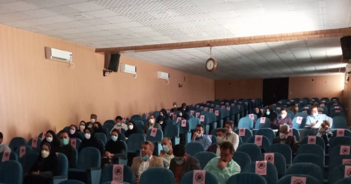 حضور نماینده شعبه فارس در کارگاه آموزشی تغذیه گیاهی و سامانه آبیاری نوین 