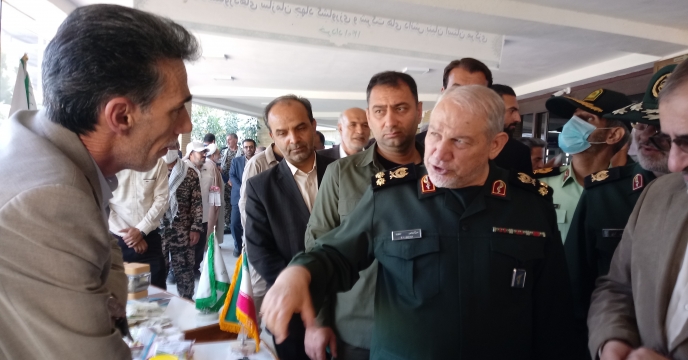 برگزاری اجلاسیه و برپایی نمایشگاه توانمندیهای بخش کشاورزی در استان مرکزی – با حضور سردارسرلشگر پاسدار رحیم صفوی