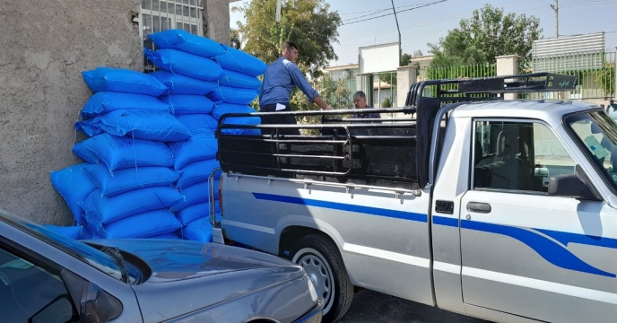 تامین وتوزیع2500تن ازانواع کودهای شیمیائی درشهرستان اراک و حومه