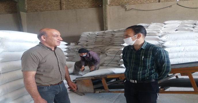 ارسال کود اوره به مقصد انبار کارگزاران شهرستان اراک