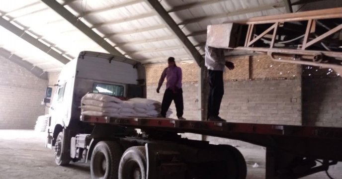 بارگیری و ارسال انواع کود های شیمیایی از انبارهای سازمانی به کارگزاران استان مرکزی	