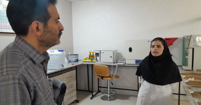 بازدید از آزمایشگاه بخش خصوصی آب و خاک شهرستان اراک در استان مرکزی
