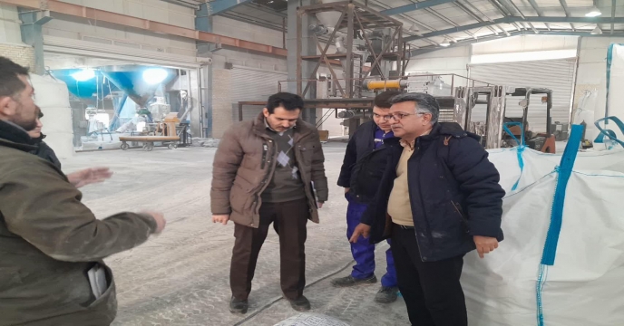 بازدید از کارخانه تولید کود های شیمیایی در استان مرکزی
