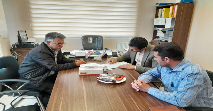 بازدید از کارخانه تولید کود های کشاورزی در استان مرکزی 	