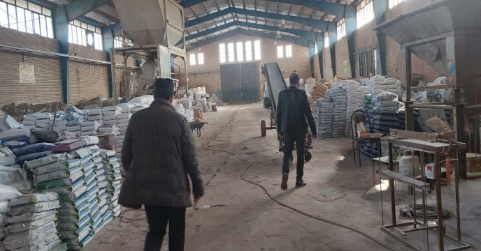 بازدید از کارگاه شرکت تولید کود داخلی در شهرستان ساوه