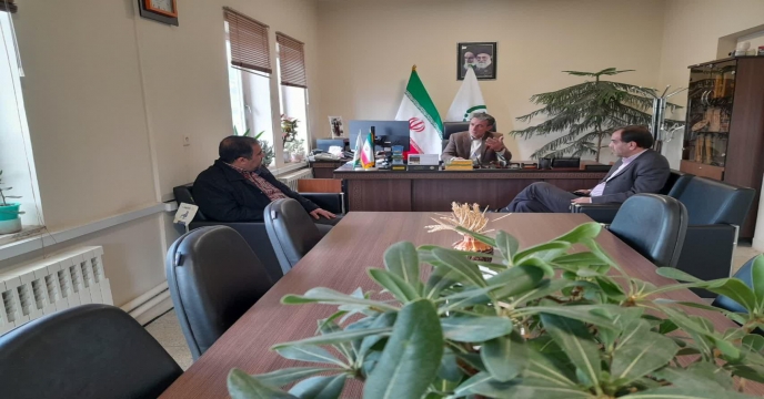 بازدید مهندس سلیمی مشاور محترم مدیر عامل از ستاد جهت بازدید از انبارهای استان مرکزی و عملیات نمونه برداری از کود تولید داخلی – بهمن ماه 1402