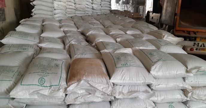 توزیع بیش از150 تن انواع کود کشاورزی یارانه ای به شهرستان محلات ، دلیجان و حومه