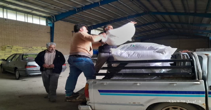 ارسال بیش از4278 تن انواع کود کشاورزی یارانه ای به شهرستان فرمهین و حومه در 12 ماهه 1403 – استان مرکزی 