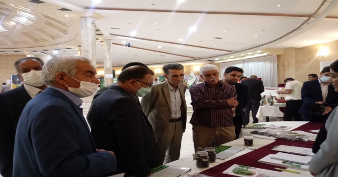 همایش آموزشی ترویجی و معرفی سبد کودی محصولات شرکت خدمات حمایتی کشاورزی استان مرکزی