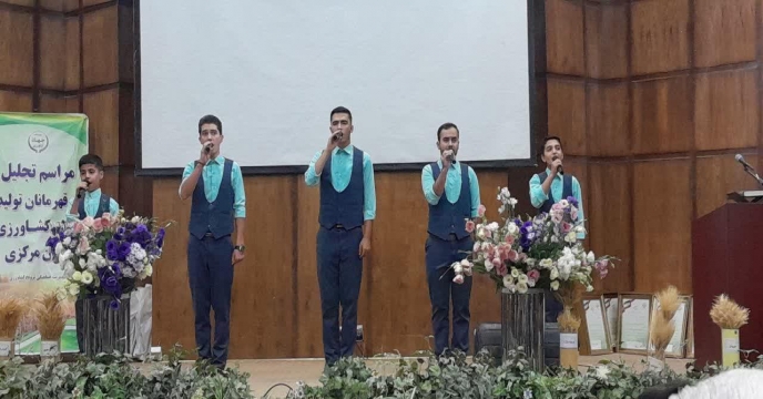 برگزاری همایش تجلیل از تولیدکنندگان برتر و نمونه بخش کشاورزی به مناسبت هفته جهاد کشاورزی در استان مرکزی- خرداد ماه 1402
