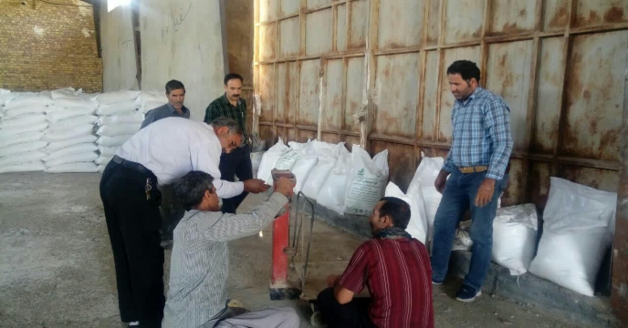 بازدید همکاران واحد پایش از کلیه کارگزاران کود تحت پوشش شرکت خدمات حمایتی کشاورزی استان مرکزی