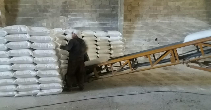 ارسال کود اوره به منطقه خنجین فراهان