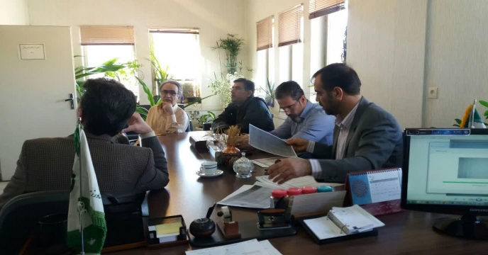 برگزاری جلسه بازگشایی نرخهای پیشنهادی مزایده عمومی یک مرحله ای ضایعات حاصل از بوجاری گندم و جو استان مرکزی