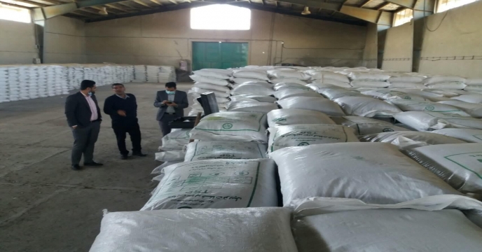 نمونه بردای از کود وارداتی سوپرفسفات تریپل فروردین 1401