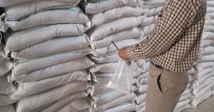 نمونه بردای از کود تولید داخلی سولفات پتاسیم پودری – استان مرکزی