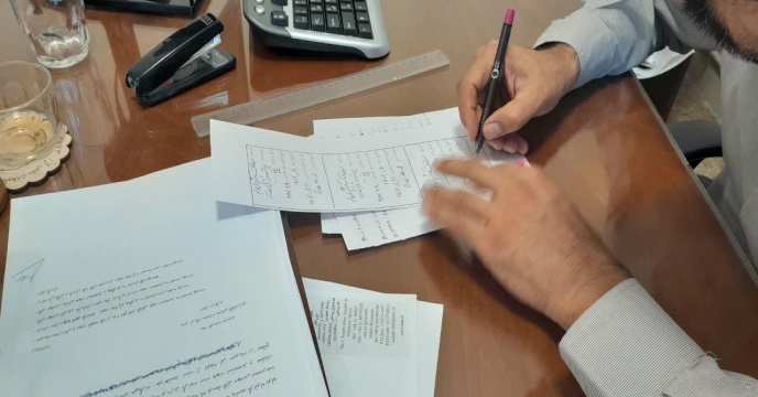 عملیات نمونه برداري وپلمپ از کودسولفات پتاسیم گرانوله با حضورنماینده شرکت پویا تدبیر فراست ساوه در استان مرکزی 