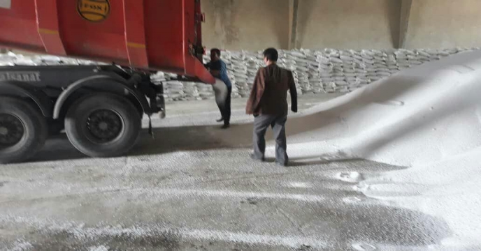 تامین و تحویل بیش از 5326 تن کود اوره از مبادیهای حمل کود در فروردین ماه سال1404