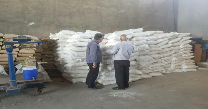 بازدید از کلیه کارگزاران کود توسط گروه پایش در سطح استان مرکزی
