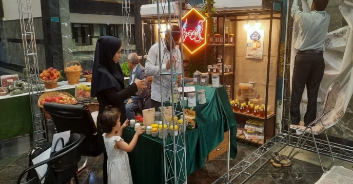 حضور فعال شرکت خدمات حمایتی کشاوری آذربایجان غربی در نمایشگاه توانمندی های استان