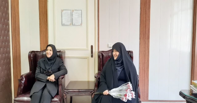 تقدیر از همکاران در سالروز ولادت حضرت علی (ع) و گرامیداشت روز مرد و روز پدر
