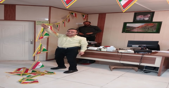 آذین بندی ونصب بنر و پارچه نوشته در محل شرکت خدمات حمایتی کشاورزی استان تهران در ایام دهه فجر