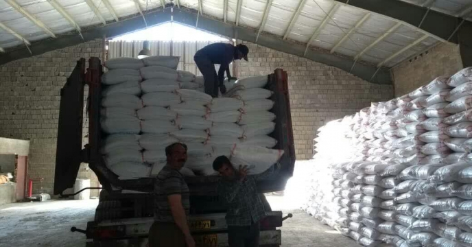 توزیع بیش از327 تن انواع کود کشاورزی یارانه ای به شهرستان شازند و سربند و حومه در بهمن ماه سال جاری