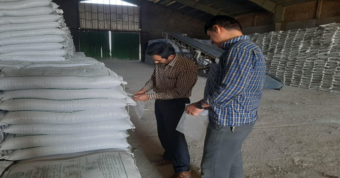 نمونه برداری از1500 تن کود فسفات 13% و سوپر فسفات ساده در نه ماهه سال جاری – استان مرکزی 