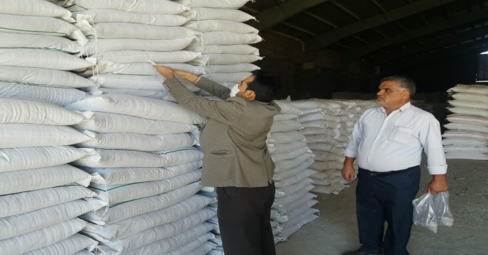 نمونه برداری از1500 تن کود فسفات 13% و سوپر فسفات ساده در نه ماهه سال جاری – استان مرکزی 