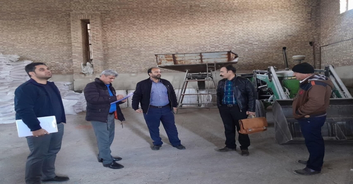 بازدید کارشناس محترم واحد توزیع ، حمل ، نگهداری ستاد از کارگزاریهای کود استان مرکزی 
