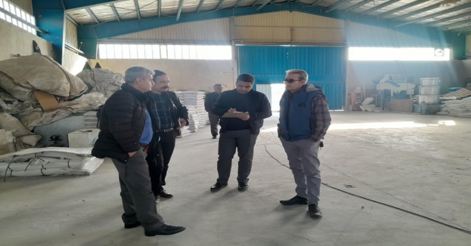 بازدید کارشناس محترم واحد توزیع ، حمل ، نگهداری ستاد از کارگزاریهای کود استان مرکزی 