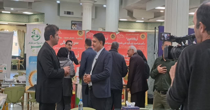 همایش آموزشی، ترویجی و معرفی سبد کودی محصولات شرکت شرکت خدمات حمایتی کشاورزی در استان اصفهان با حضور ۱۲ شرکت تولیدکننده کود و سموم کشاورزی از سراسر کشور برگزار شد.