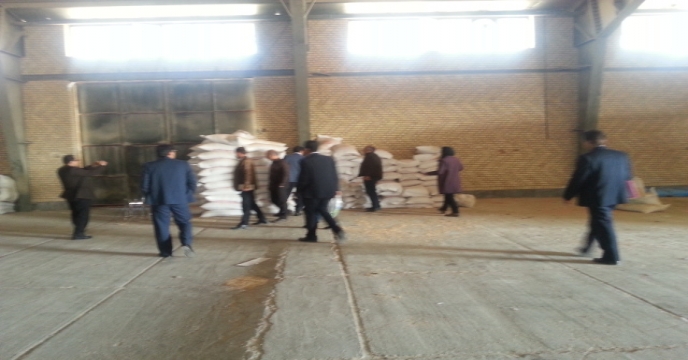 کنترل و بازرسی و نظارت بر توزیع کود شیمیائی شرکت تعونی روستائی شهید زارع (روستای فتح آباد شهرستان مرودشت فارس