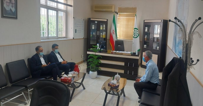 نشست صميمى مدیر شرکت خدمات حمایتی کشاورزی استان بوشهر با رئیس ومعاون بانک اقتصاد نوین استان، بمنظور تعامل و همکاری و اخذ تسهیلات بانكى جهت کارکنان شركت