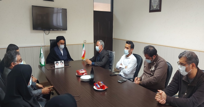 حضور مسئول حوزه نمايندگى ولی فقیه در سازمان جهاد کشاورزی استان درشركت خدمات حمايتى كشاورزى استان و ديدار با مدیر و کارکنان شرکت