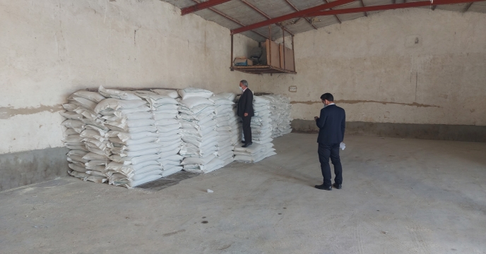 بازدید مدیر شرکت خدمات حمایتی کشاورزی استان بوشهر از انبار کارگزاری روستای زیارت شهرستان دشتستان