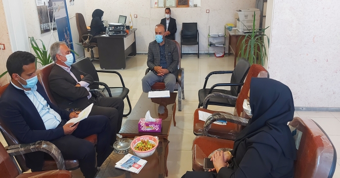 دیدار و نشست صميمى مدیر شرکت خدمات حمایتی کشاورزی استان بوشهر با تعدادى از کارگزاران شهرستان دشتستان 