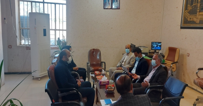 دیدار و نشست صميمى مدیر شرکت خدمات حمایتی کشاورزی استان بوشهر با تعدادى از کارگزاران شهرستان دشتستان 