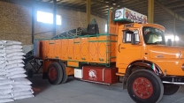 مقدار 10 از کودهای فسفات و پتاسیم برای کارگزاری آقای صادقی در شهرستان شاهرود ارسال شد